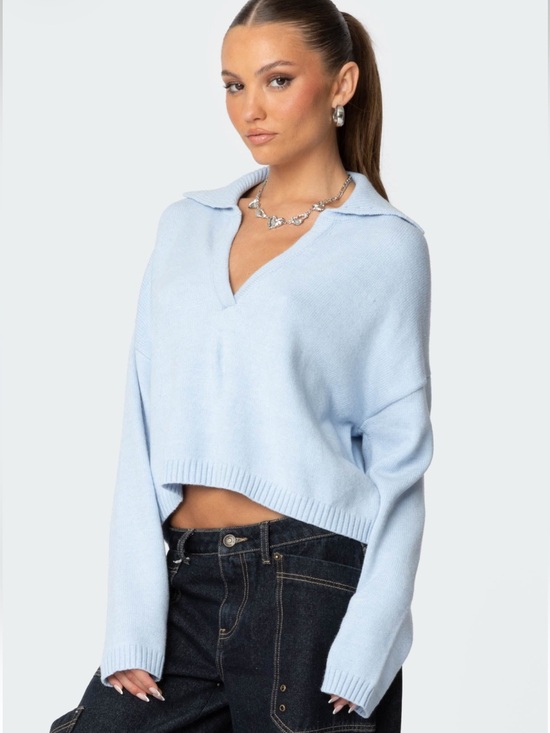 Edikted Sweaters - NWT Edikted Marcie Oversize Cropped Sweater Light Blue Size S